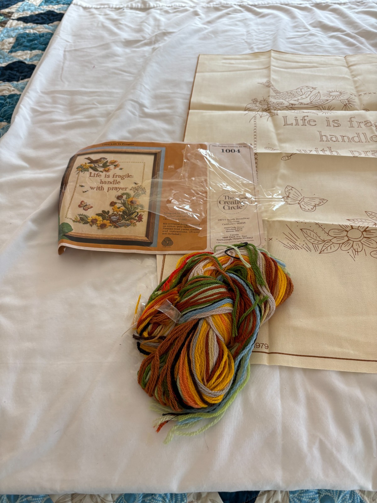 VTG Creative Circle Life is Fragile Handle w/ Prayer Crewel Embroidery Kit 1004