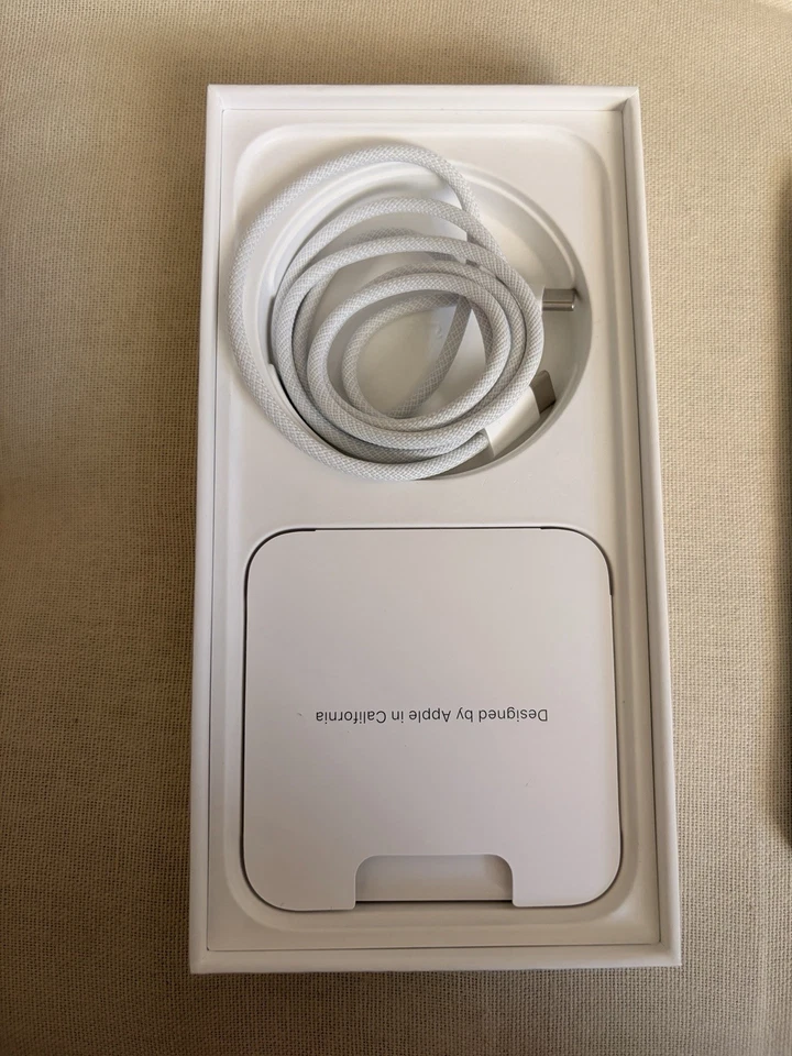 Apple iPhone 15 Plus 128GB, Blau, ohne Simlock - Bild 3 von 4