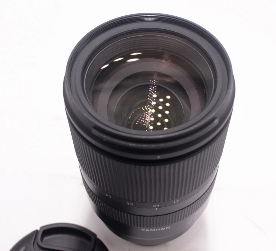 TAMRON 17-70mm F/2.8 Di III-A VC RXD B070X (Fujifilm X / APS-C) EXCELENTE ESTADO Foto 2 de 4