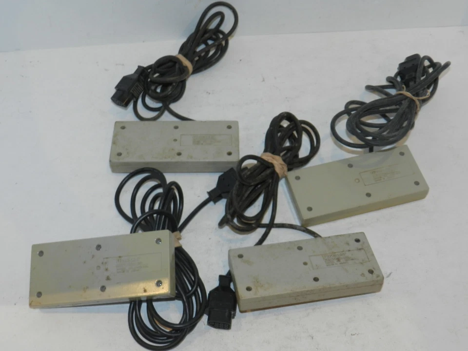 Original Nintendo NES Official Game Controller Lot Of 4 NES-004 TESTED - Image 2 of 2