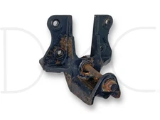 88-99 Ford F450 F550 Rear Leaf Spring Shackle Hanger Bracket Mount E8Ta-5775-Aa