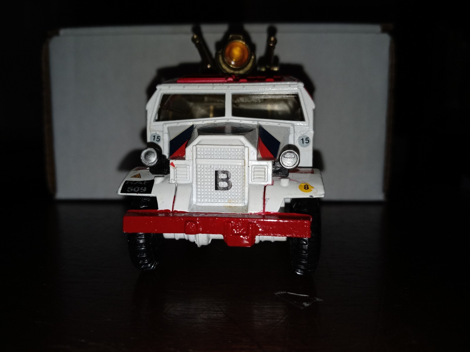 Picture 2 of 6