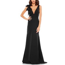 Mac Duggal Black Bow Shoulder V Neck Gown Dress, size 4