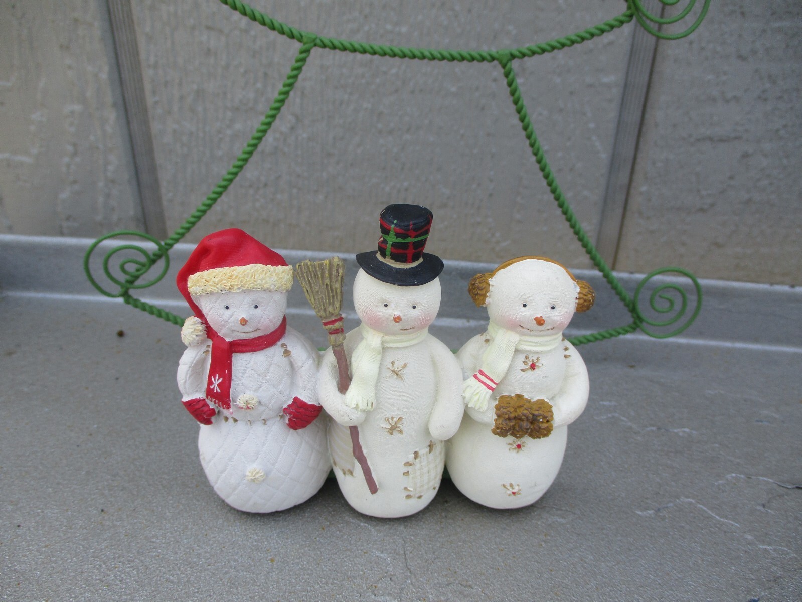 HALLMARK Snowman & Christmas Tree Metal Card Holder 12" Photo Display Holder eBay