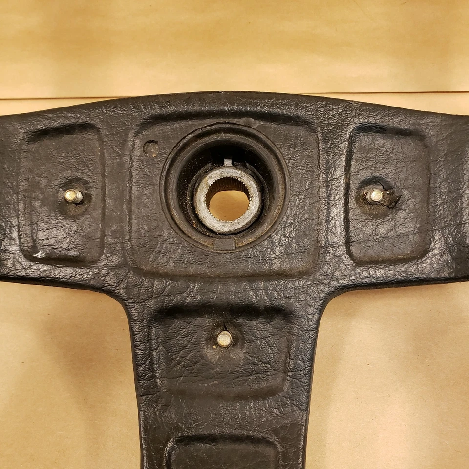 Volante original Triumph TR7 OEM Foto 2 de 4