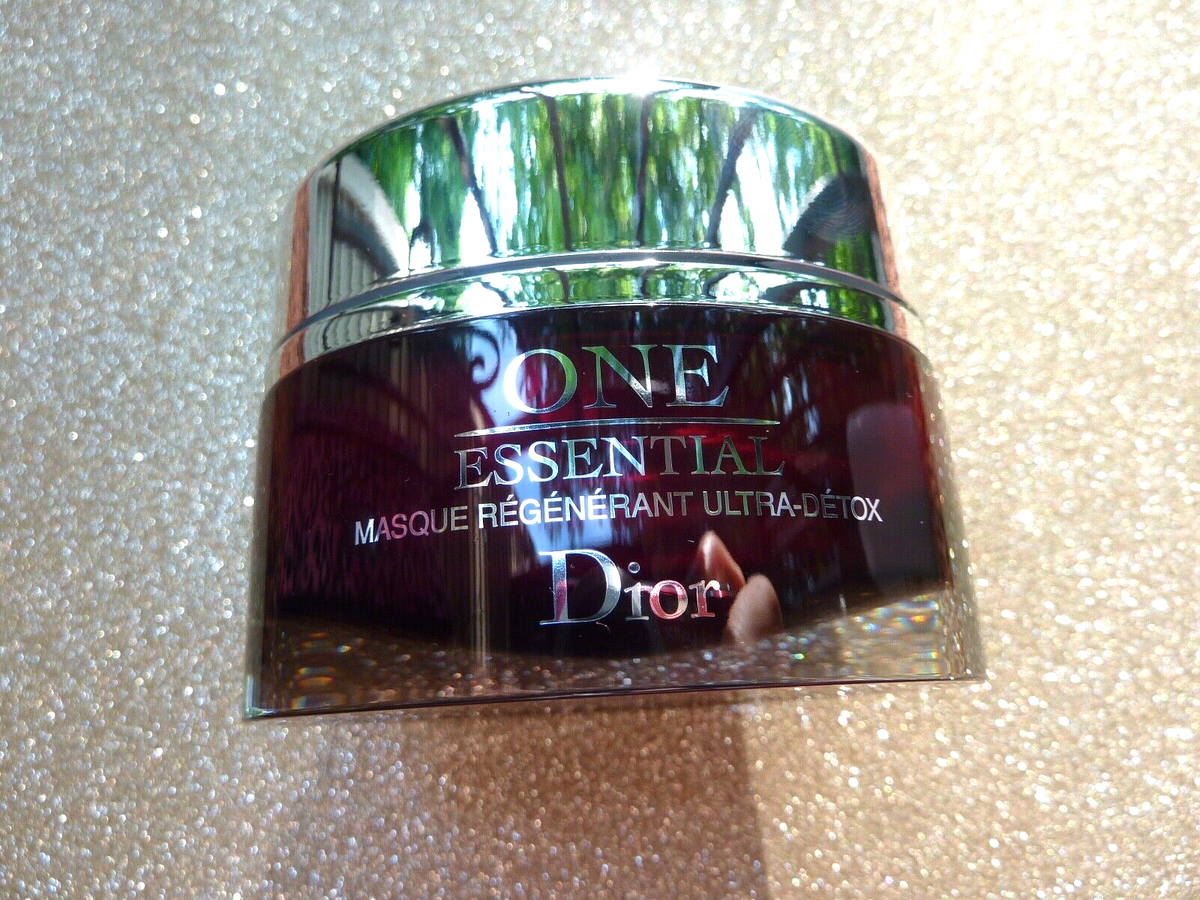 DIOR ONE ESSENTIAL MASK Ultra Detox Treatment Mask 1.8oz New DIOR ONE ESSENTIAL MASK Ultra Detox Treatment Mask 1.8oz New