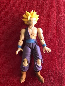 sh figuarts gohan battle damage