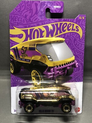 Hot Wheels 2025 Pearl & Chrome 57° Anniversario - Scegli Il