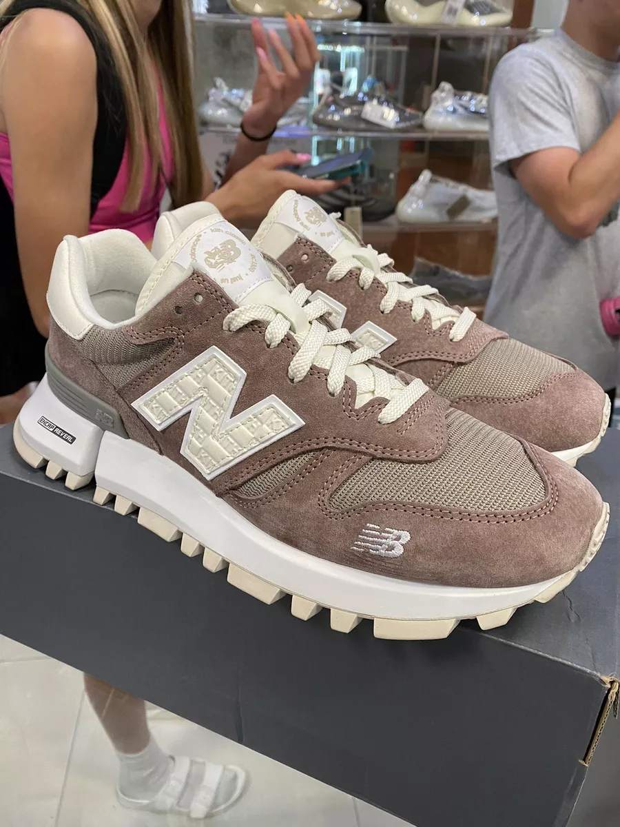 2021 New Balance RC 1300 “Ronnie Fieg Kith 10th Anniversary Antler” Size 9