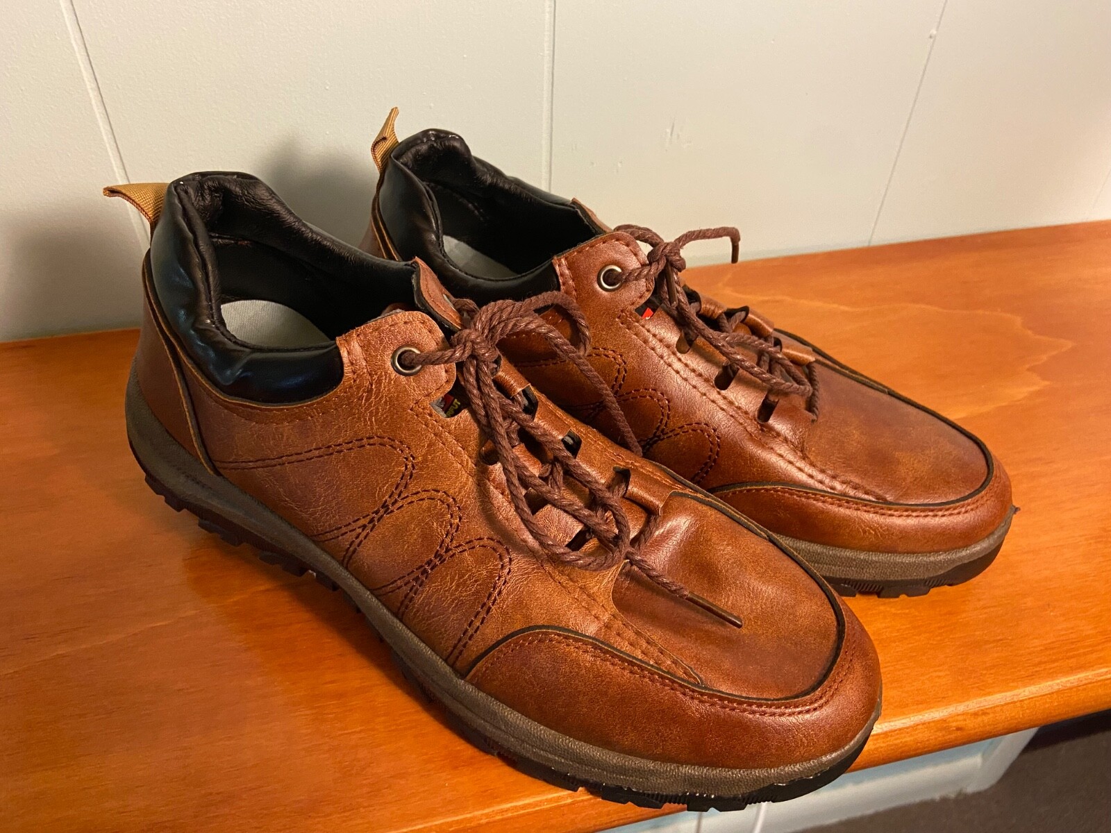 SAOLA NUOVE scarpe HTF uomo pelle marrone stringate gomma suola Oxford taglia US 8 1 2