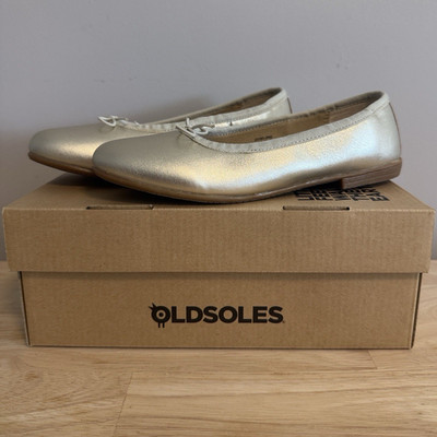 Old Soles Gold Leather Ballet Flats Bow Slip-On Lightweight EU 33 US 1.5