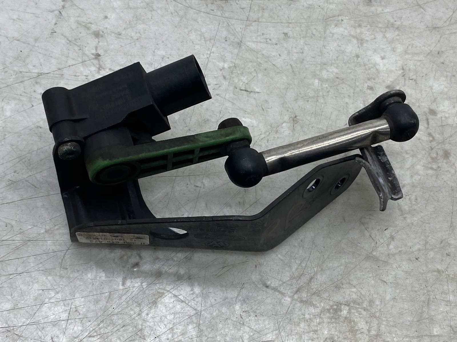 Bentley Flying Spur 2013-2018 REAR+RIGHT Ride height sensor