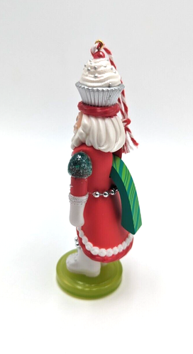 Hallmark Keepsake Ornament 2020 Nobile Schiaccianoci Re Pasticceria - Foto 5 di 11
