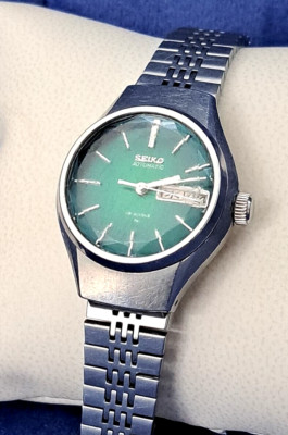 vintage quartz watch 水晶時計 vintage quartz watch 水晶時計