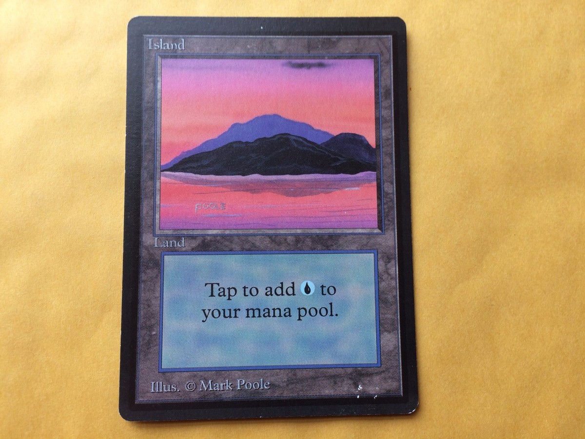 Misprint BETA ISLAND Gray-Border Discolored Error MTG Magic Card