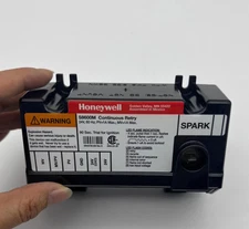 1PC NEW Honeywell boiler controller S8600M4009 24V Fast delivery