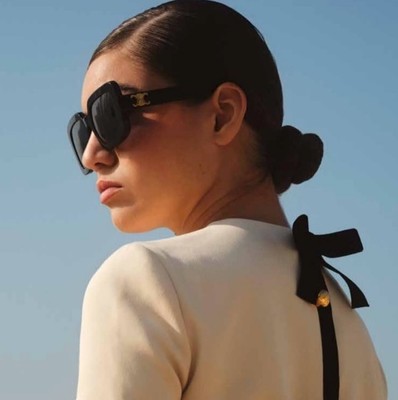 Celine CL40304U 01A Triomphe Women Sunglasses Black Gold  display picture 3