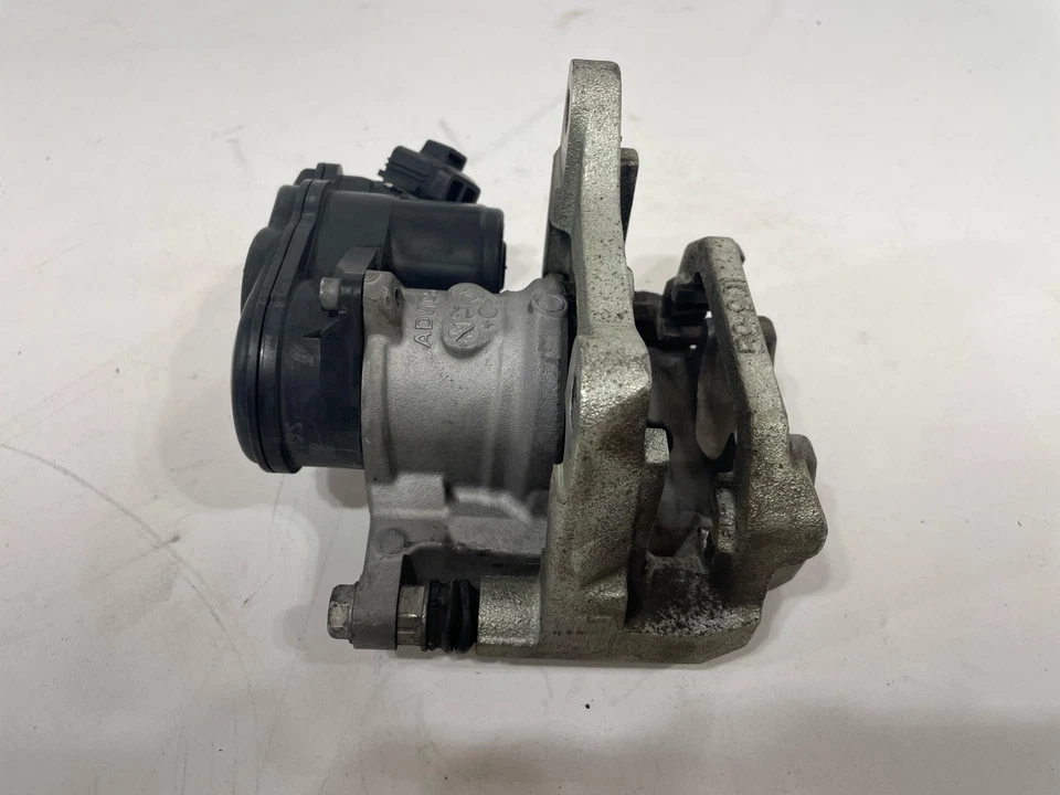 Fits 2022 - 2025 INFINITI QX60 Rear LH Driver Brake Caliper D40106TA5A OEM - Image 2 of 4