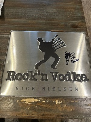 CHEAP TRICK RICK NIELSEN ROCK'N VODKA PROMO TIN TACK SIGN SIGNED AUTOGRAPH
