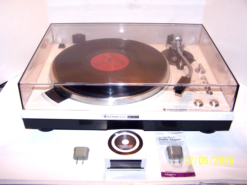 Vtg. 1978 kenwood KD-5070 turntable Tested Working - Image 3 of 4