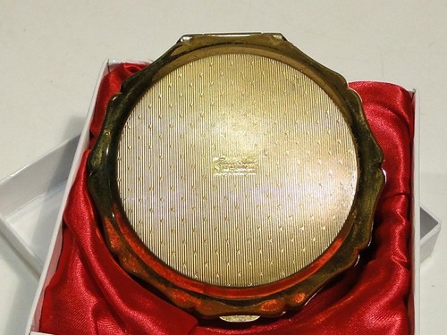 Vintage Stratton Green Marbleized Compact Made in England - Picture 2 of 5