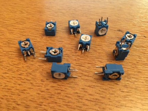 6mm Cermet Verticall Variable Trimmer Potentiometer Pot   10K  10 PIECES   Z2715 - Picture 3 of 3