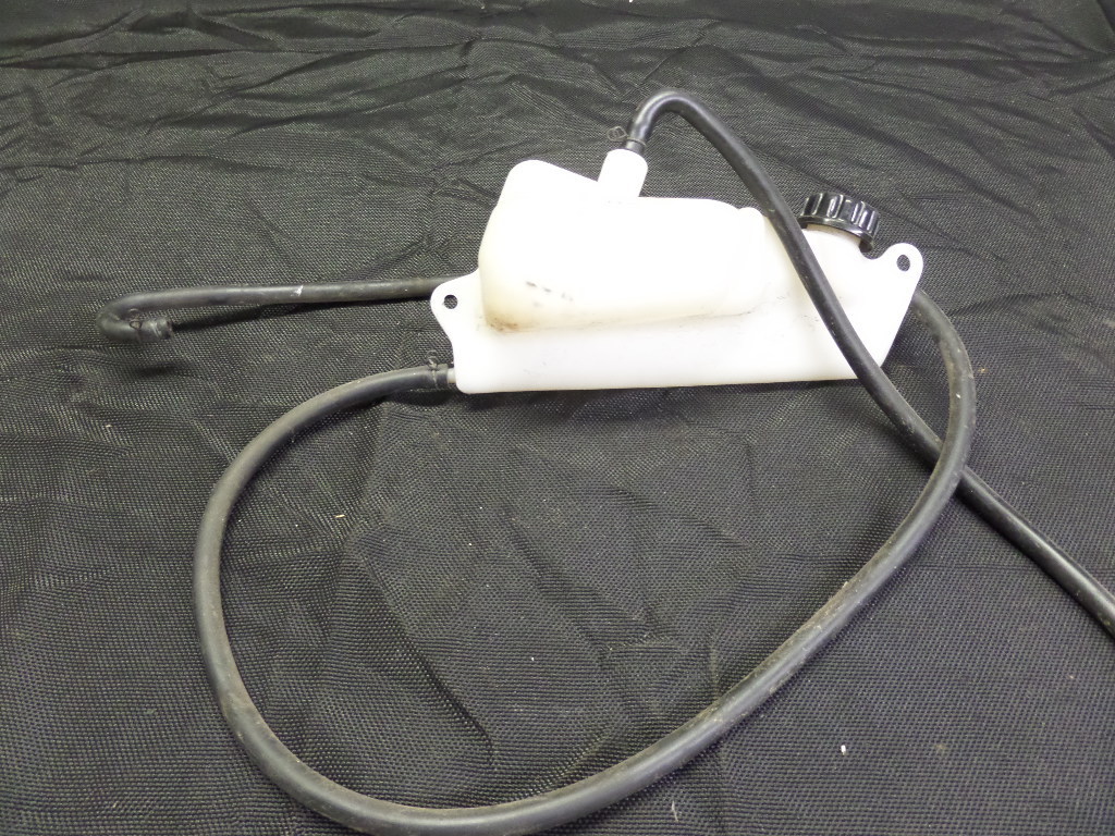 【⑤】　ボトル 1996 KAWASAKI ZX600-E COOLANT OVERFLOW BOTTLE W/ CAP AND