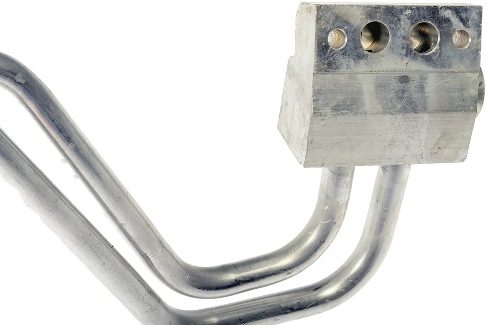 Conjunto de manguera de enfriador de aceite de motor para Chevrolet Express 3500 Dorman 2003-2007 Foto 2 de 4