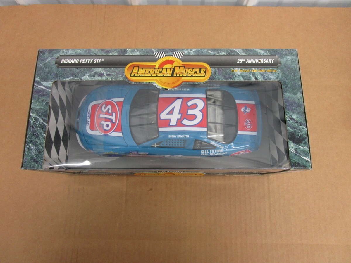T*m様 1/18 Ertl American Muscle Nascar ナス T*m様 1/18 Ertl American Muscle Nascar ナス - メルカリ