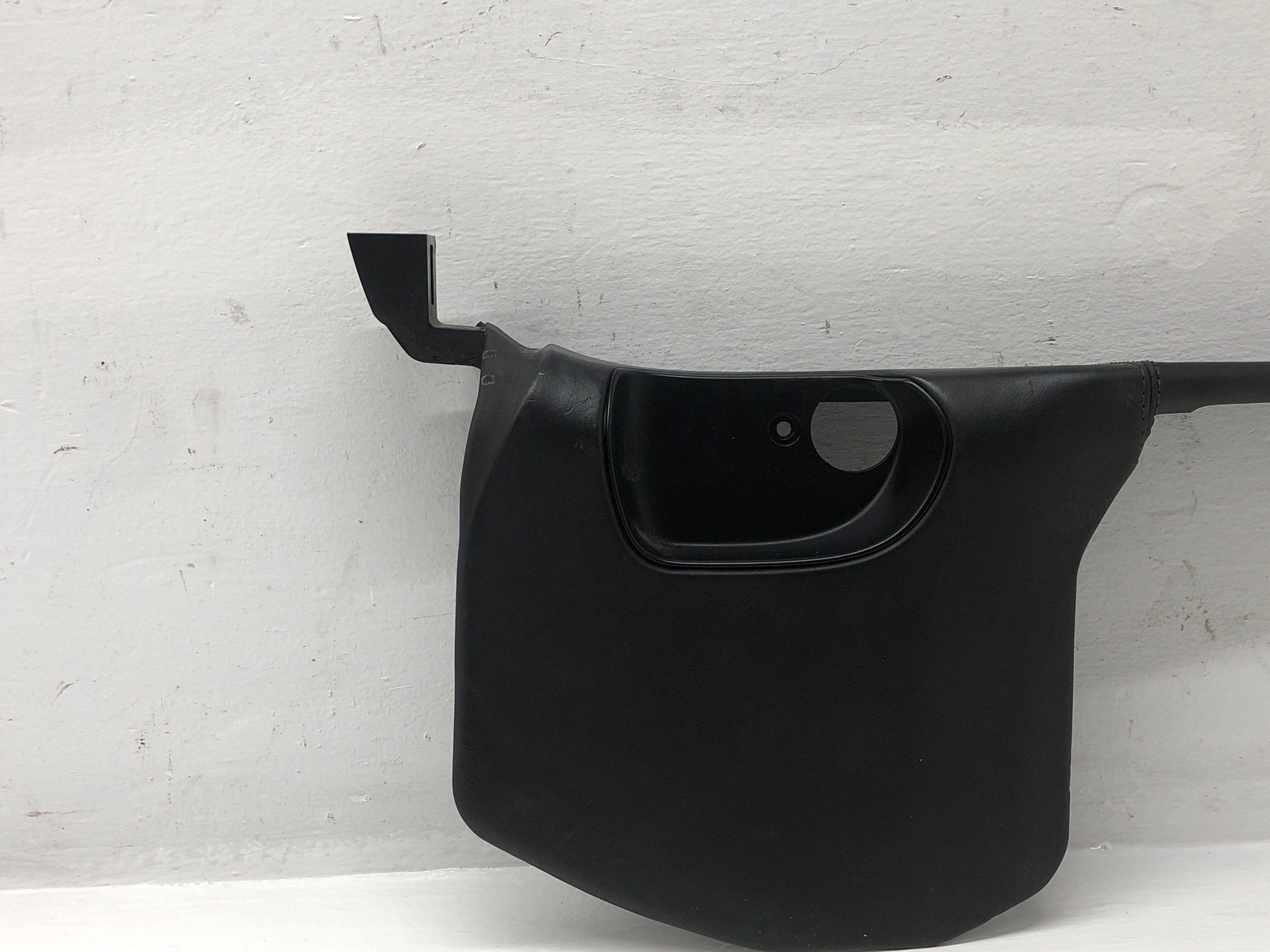 2006-2012 BENTLEY CONTINENTAL OEM FRONT LEFT KICK PANEL TRIM COVER 3W5863605A