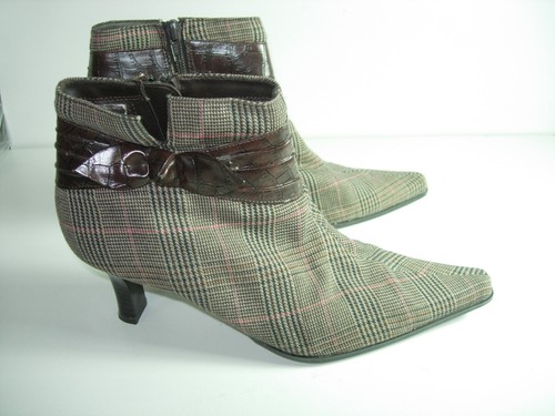 WOMENS BROWN RED IVORY PLAID ANKLE 