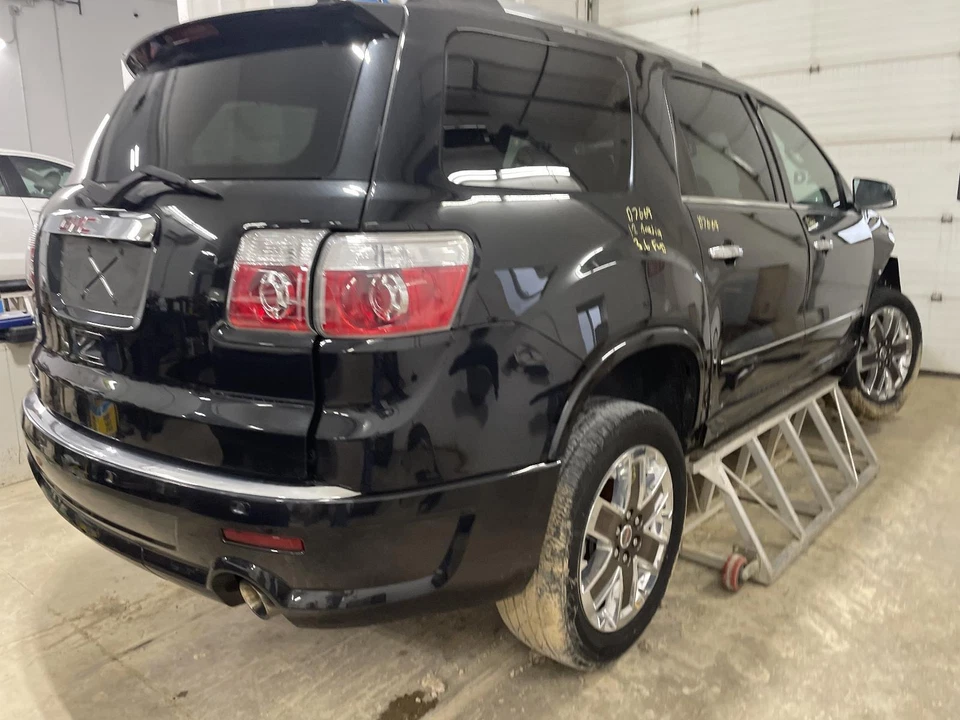 Módulo de control de carrocería usado se adapta a: 2012 GMC Acadia Body Control BCM tablero lateral derecho Foto 3 de 4