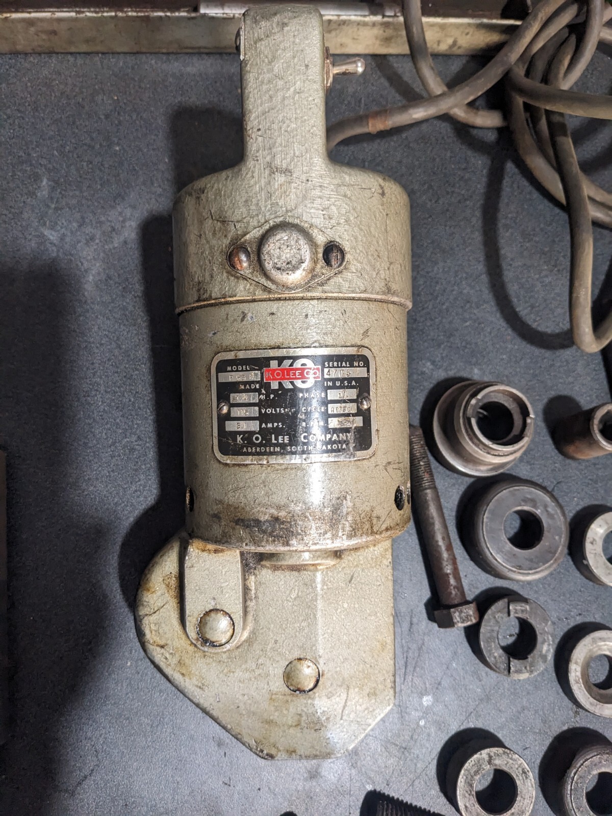 K. O. LEE KNOCK OUT VALVE SEAT GRINDER TOOL KIT R55 B With Accessories