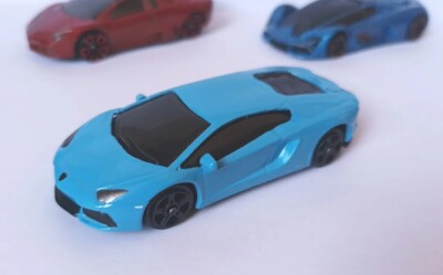 MAISTO 1:64 #12252 Lamborghini Aventador LP700-4 hellblau Neu OVP