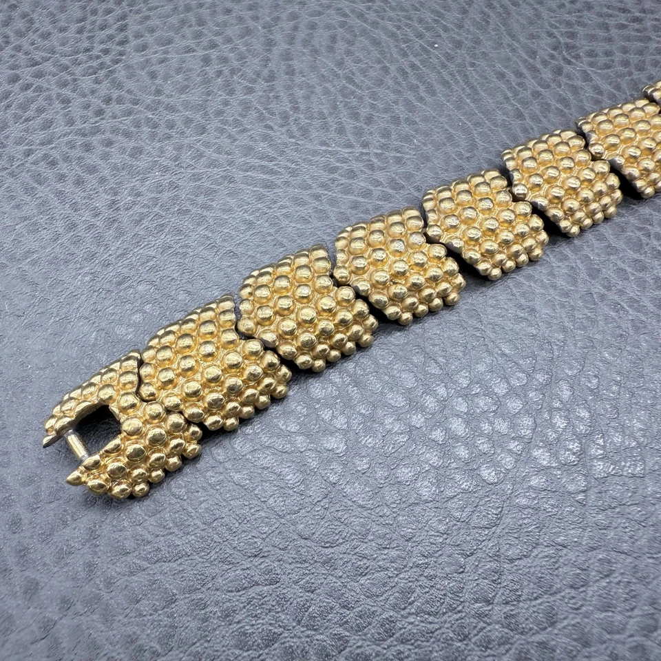 Pulsera Carolee Vintage Tono Dorado Texturizado Cuentas Eslabón Grueso Cadena Firmada Foto 3 de 4