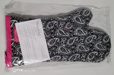 Pampered Chef Black/Pink/White Paisley Oven Mitt #1349