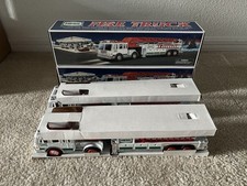 2000 Hess Toy Truck Fire Truck Ladder Truck Tiller-New In Original Box