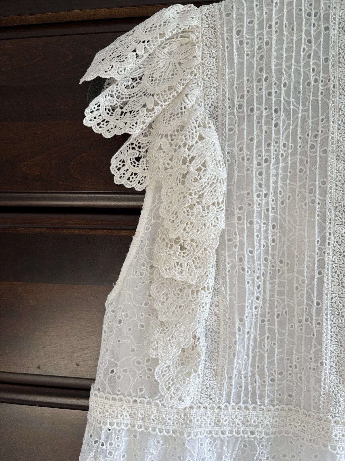OFF WHITE Abito Alice & Olivia Off White taglia 10 mai indossato con etichette originale $495