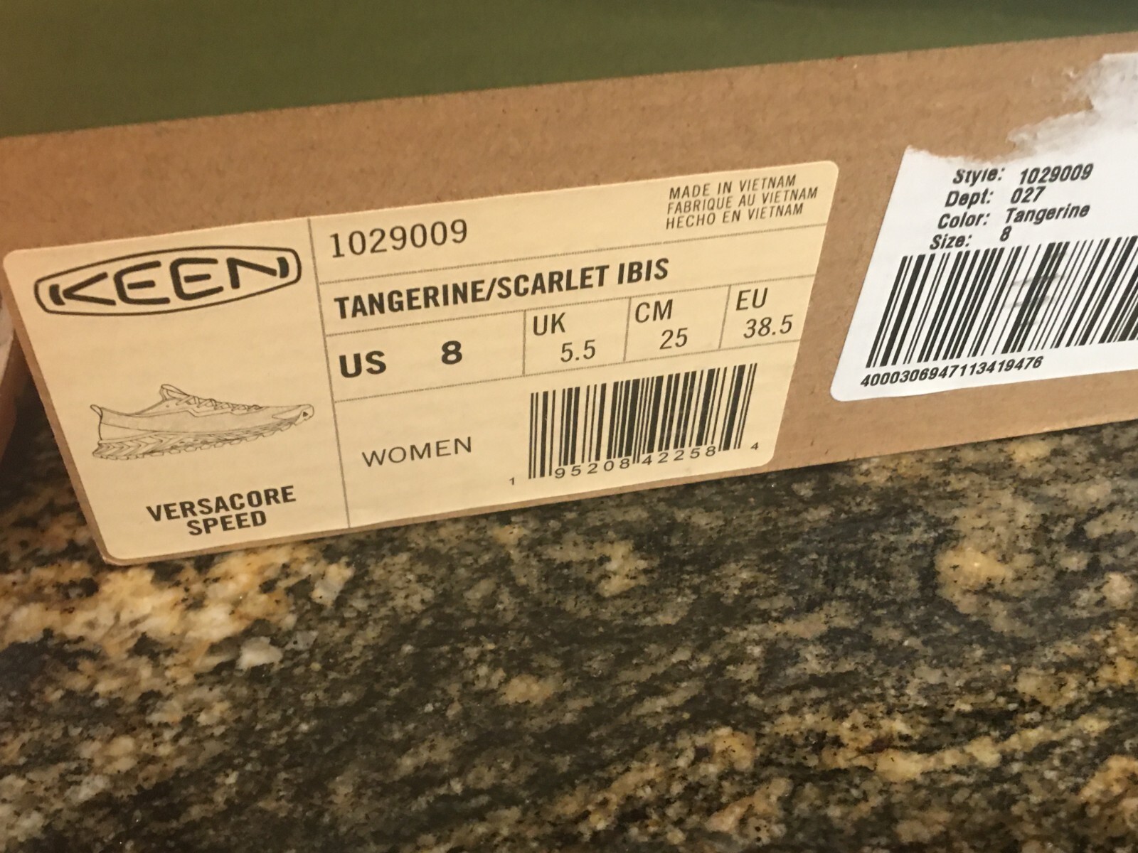 NUOVE scarpe da corsa donna Keen Versacore Speed Trail taglia 8