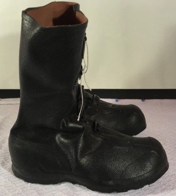 NEW OLD STOCK MINER INDUSTRIES MILITARY BOOTS NEW OLD STOCK MINER INDUSTRIES MILITARY RUBBER 5 BUCKLE MID  main image 3