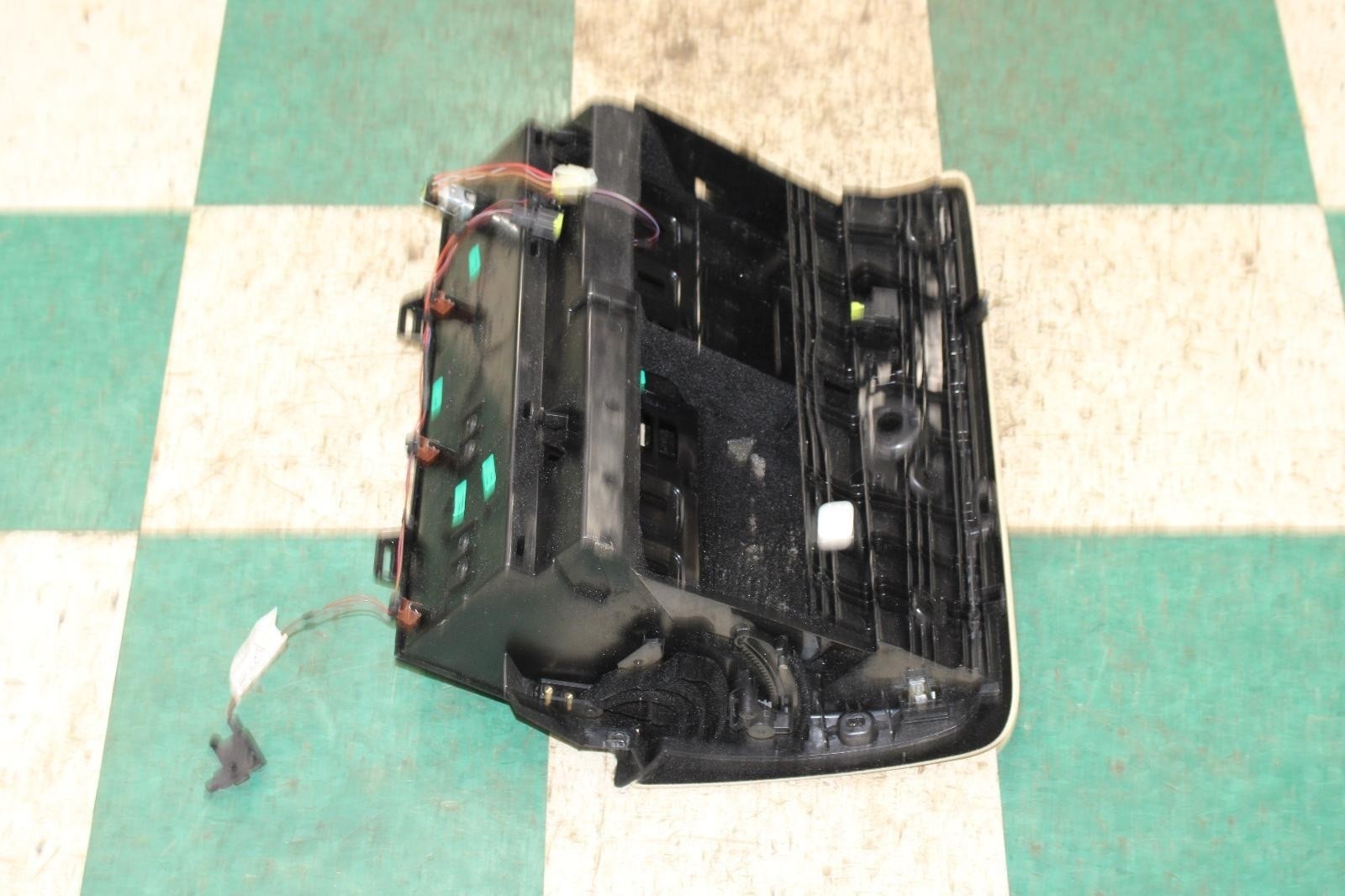 Bentley Continental GT 2007-2017 Glove box latch Beige