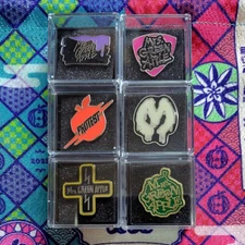 Brand New  Mrs.GREEN APPLE Zenjin Mit to Protest Return Edition Pin Badge Comple