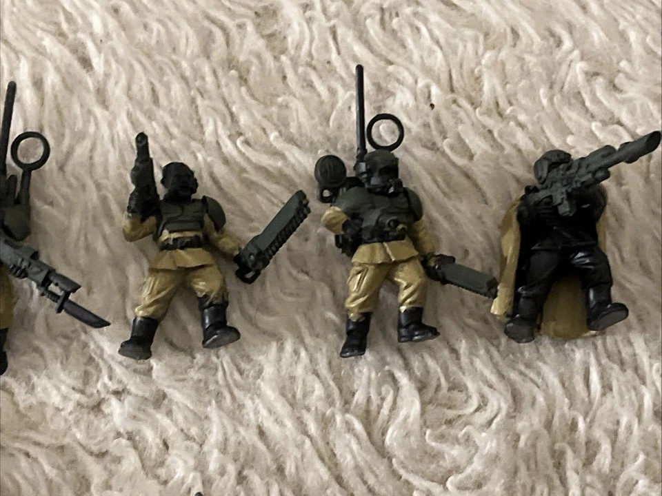 Warhammer 40k, 23 x Cadian Shock Troopers / Command Squad Lanzadores de Llamas Lote de Trabajo Foto 3 de 4