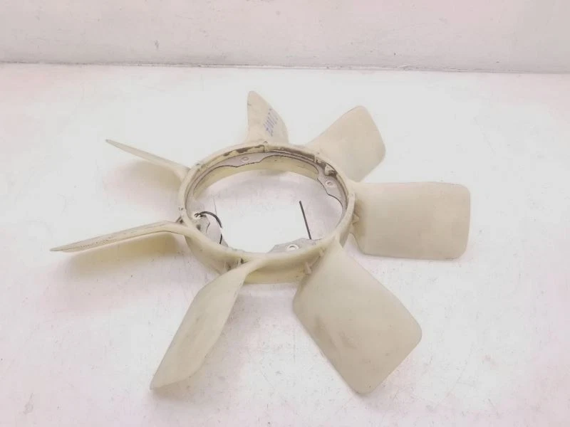 07-18 丰田 TUNDRA 5.7L 8CYL Radiator 冷却风扇组件 — 第 4/4 张图片