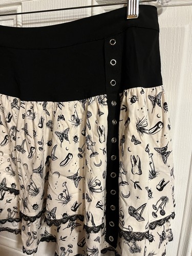 Hot Topic Thorn & Fable Black Mini Skirt LG Novelty Mushroom Steampunk Gothic NE - Picture 4 of 10