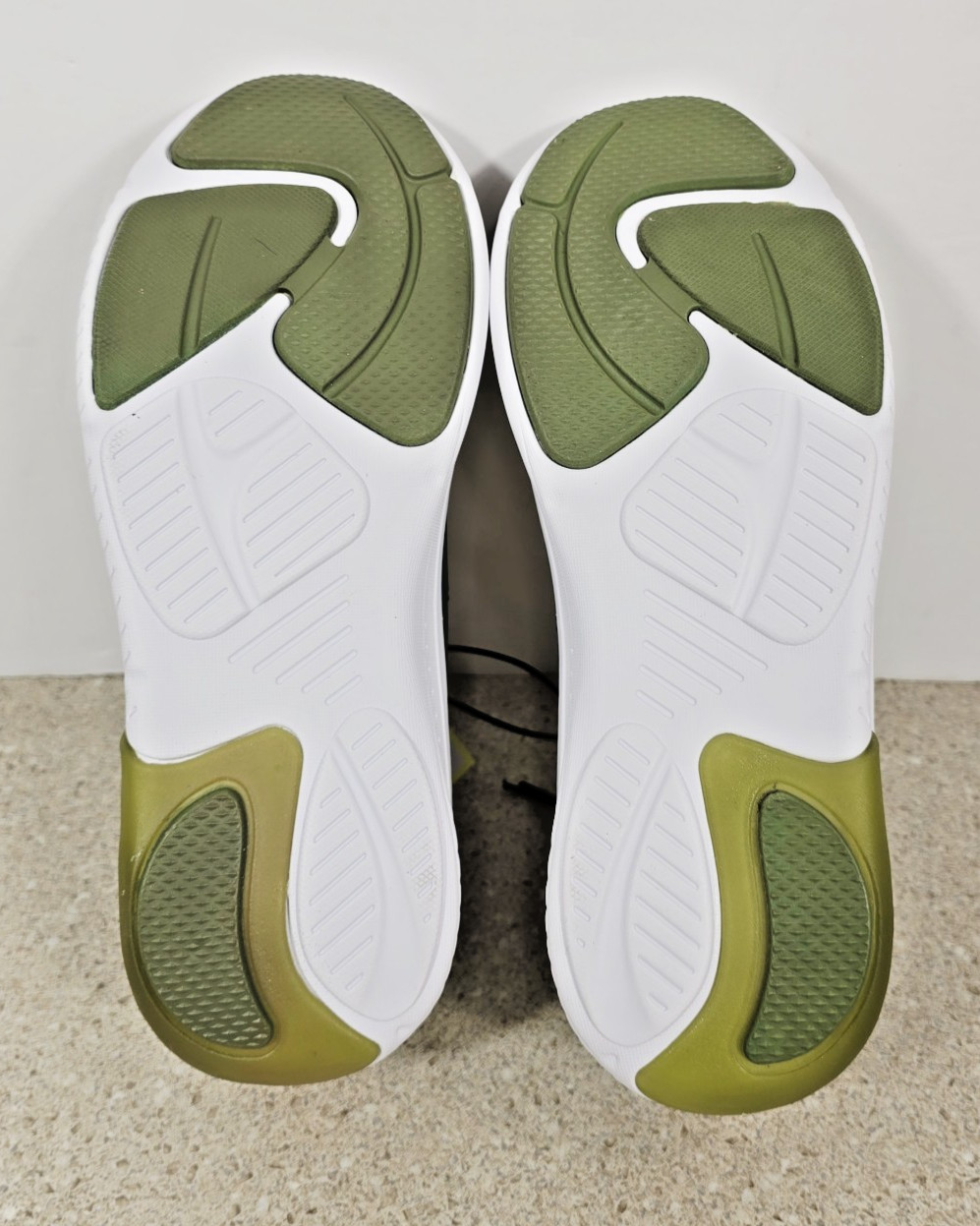 All In Motion Sneaker Youth 6 Olive Green Tennis Shoes Athletic Casual Comfort