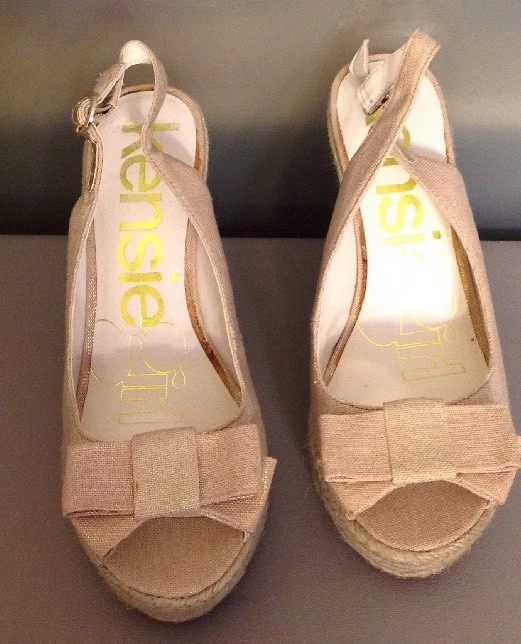 Sandalias de cuña Kensie 7 1/2 para mujer Foto 2 de 4