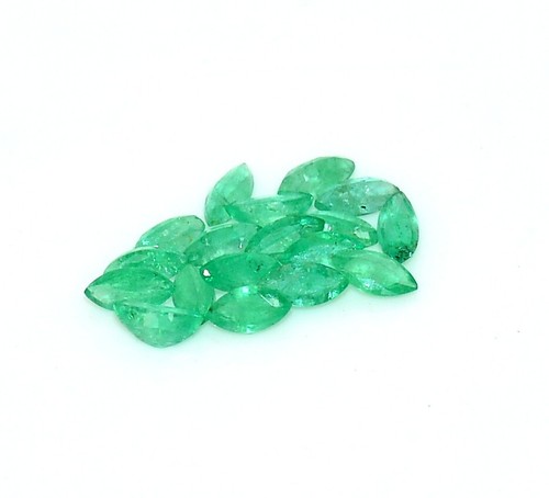 5x2.50 mm Natural Emerald Marquise Cut Lot 15 Pcs Untreated Loose Gemstones - Picture 5 of 7