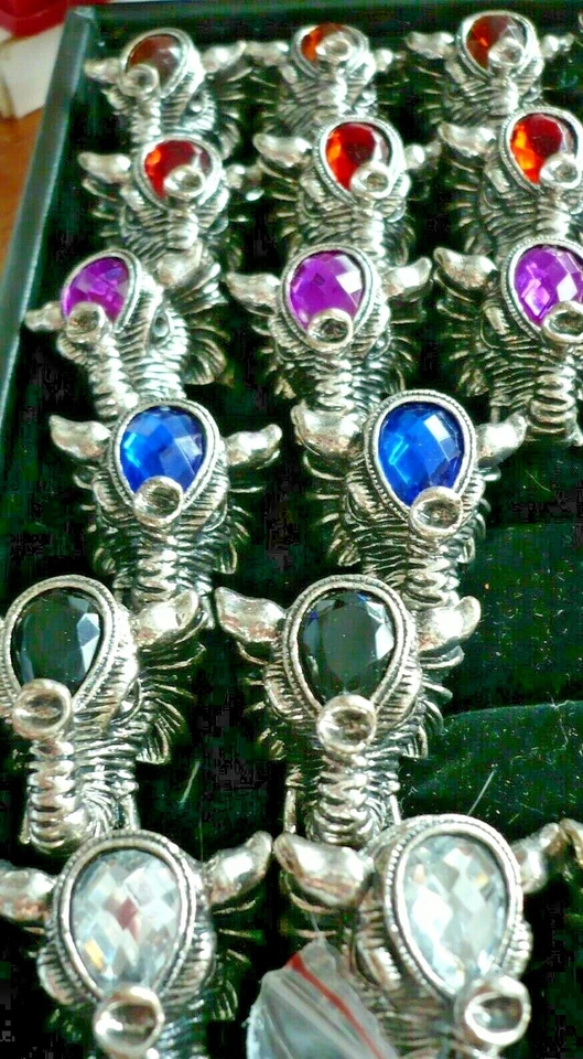 6 Farben, plastisch + groß ELEFANT Kopf Folklore Schmuck Ring STRASS silber NEU - Bild 2 von 3