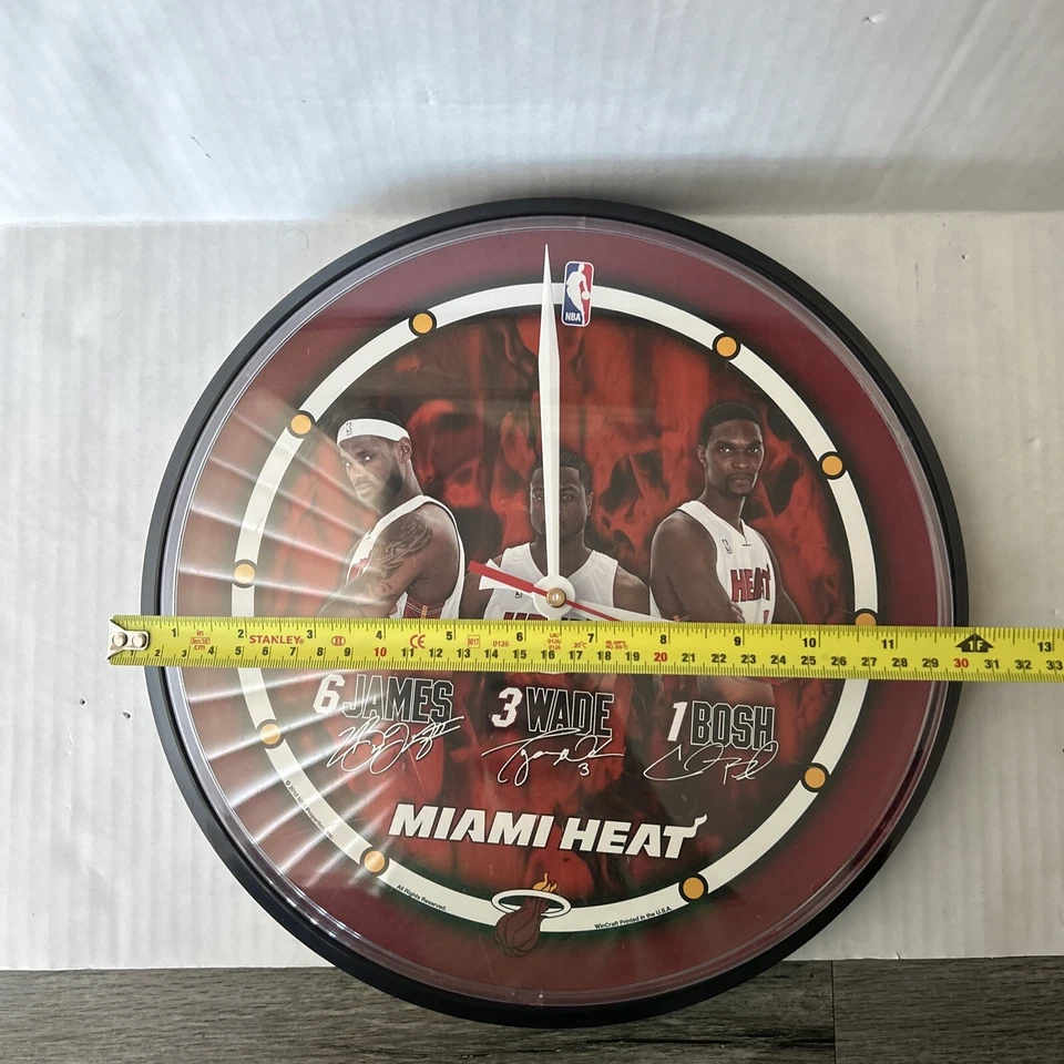 Wincraft Miami Heat Clock Lebron James Dwyane Wade Chris Bosh Auto Printed 2010 - Image 2 of 4
